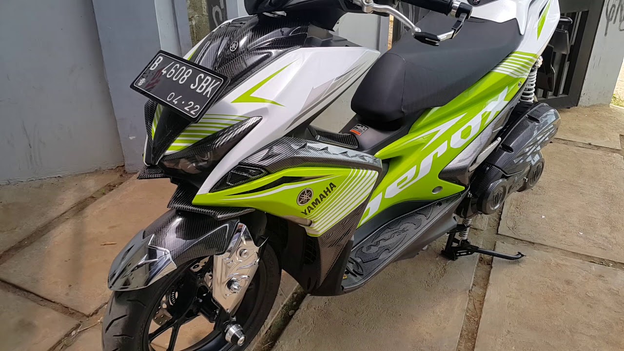 Gambar Modifikasi  Stiker  Motor Aerox  Inomodifikasi