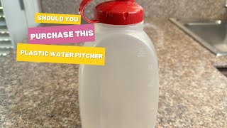 I have had this Rubbermaid 2 quart bottle for years!