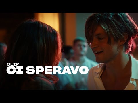 RUBY E JAMES BALLANO su MOTH TO A FLAME | Maxton Hall