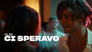 RUBY E JAMES BALLANO su MOTH TO A FLAME | Maxton Hall