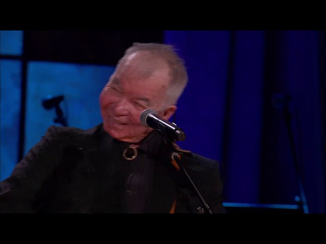 Bonnie Raitt with John Prine - Angel From Montgomery