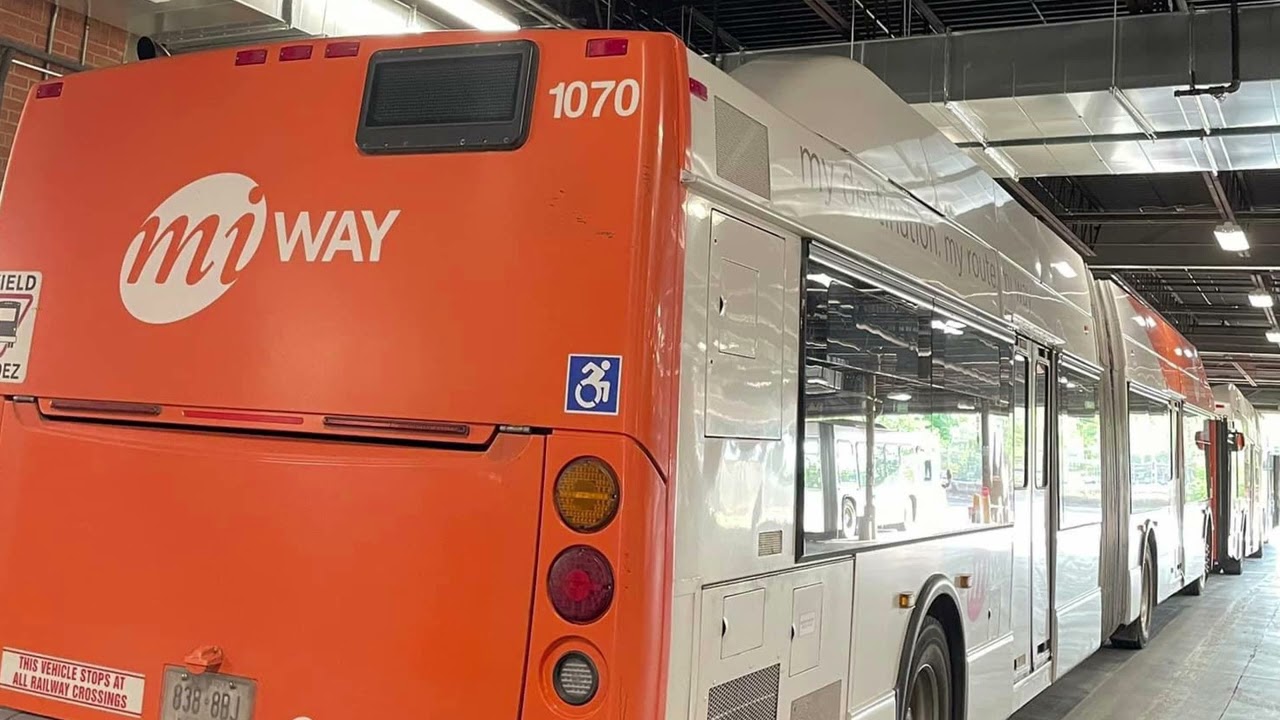 [Audio Recording] Miway New Flyer D60LFR 1070