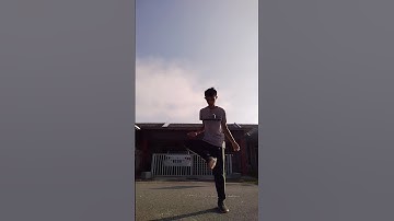 Hacky Sack - Inside Kick (refresh after the holiday) - Bola guni #hackysack #footbag #sepaktakraw