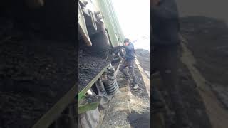 разгрузка угля с вагонов