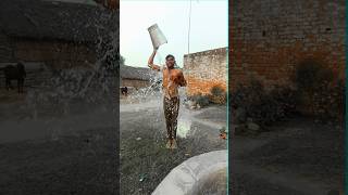 ठंड का खौफ 😂 Thandhh ka khaufh#comedy#funny#shorts #youtubeshorts#amitffyt#rajuactoryt#memes#reals