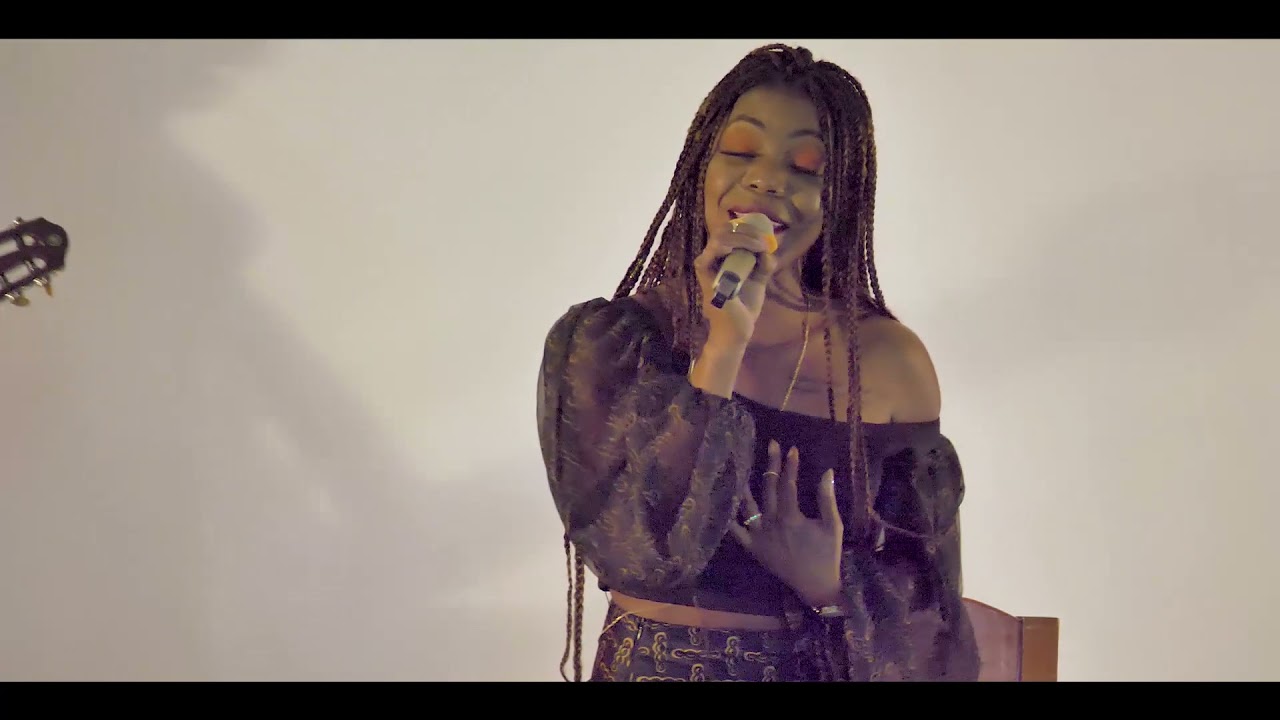 LIVE - NESTELIA FOREST (HOTEL ELAIS)