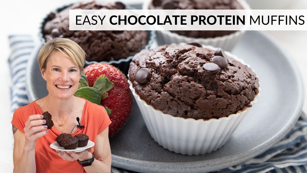 Flourless CHOCOLATE PROTEIN MUFFINS taste like brownies!
