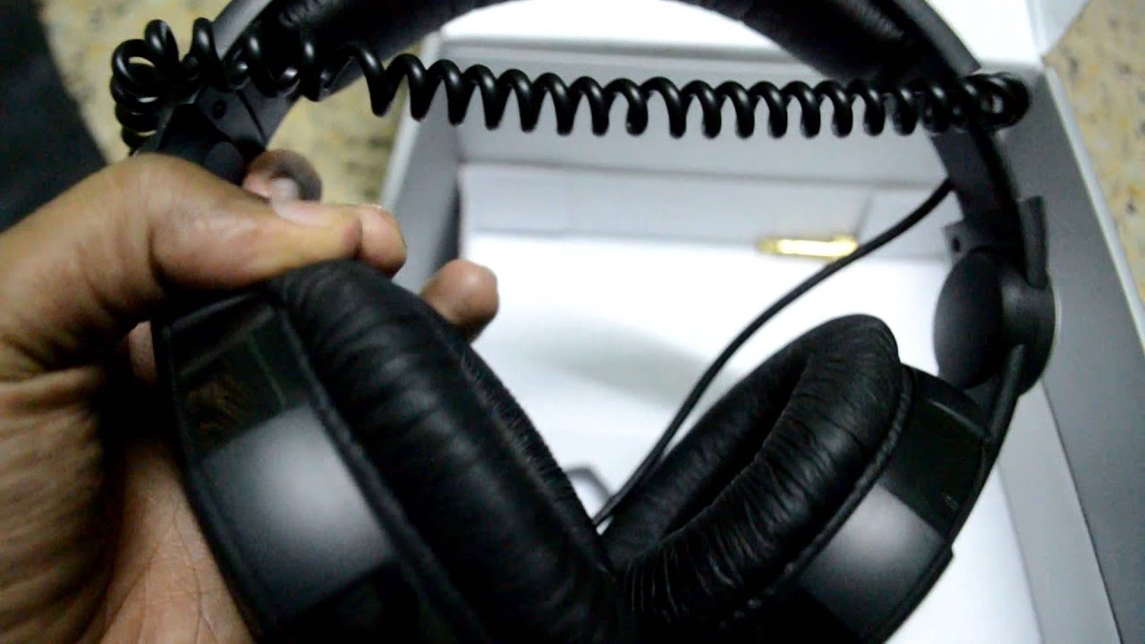 Sennheiser HD 215-II Quick Unbiased Review - YouTube