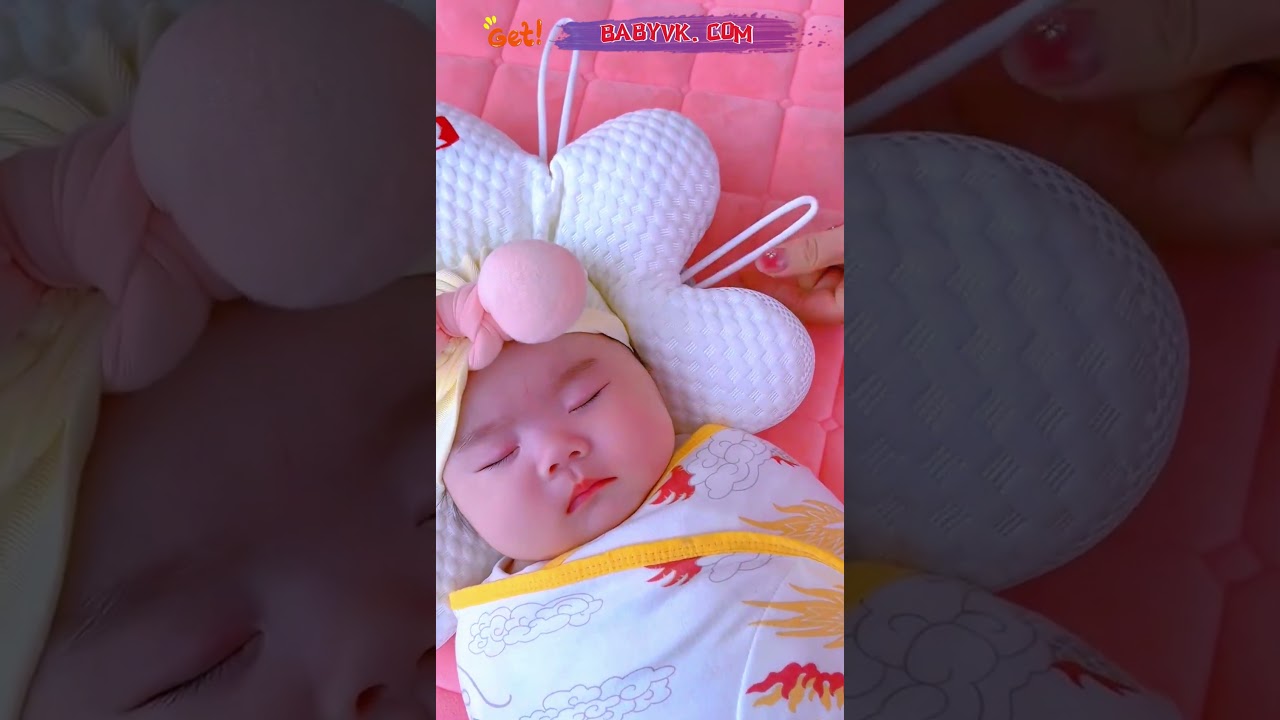 Newborn Head Shaping Pillow – Keeps Baby’s Head Perfectly Supported 