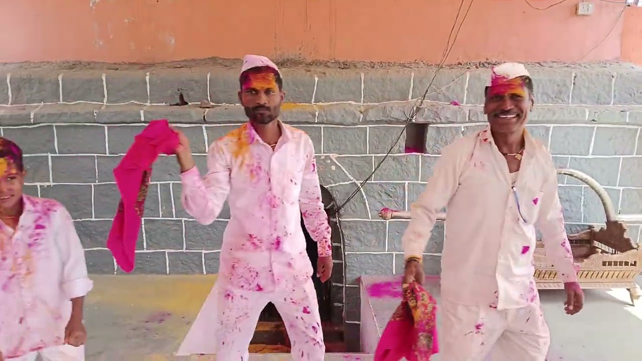 श्री राम गजी घाई नुत्य (महादेव नगर) श्री क्षेत्र पाडळी येथे आपली कला सादर करताना