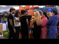 VÍDEO: BRASILEIRA FINALISTA DO " BBB ITÁLIA" É INFORMADA SOBRE MORTE DO IRMÃO, EM ACIDENTE NO BRASIL 