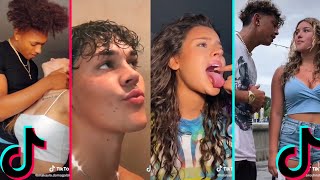 Touch that lil dangly thing thats swinging..back of my throat Challenge - Tiktok Compilation