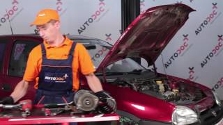 Hoe de voor wielophanging springveer vervangen op een OPEL CORSA B [HANDLEIDING]