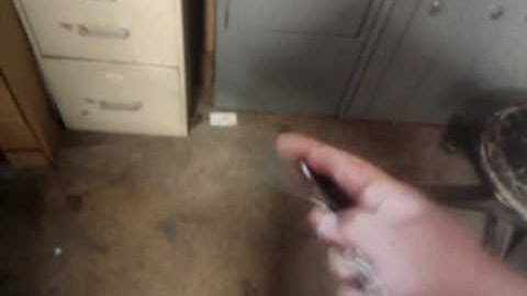 How to open a spyderco knife "Dagger Flick" part 5