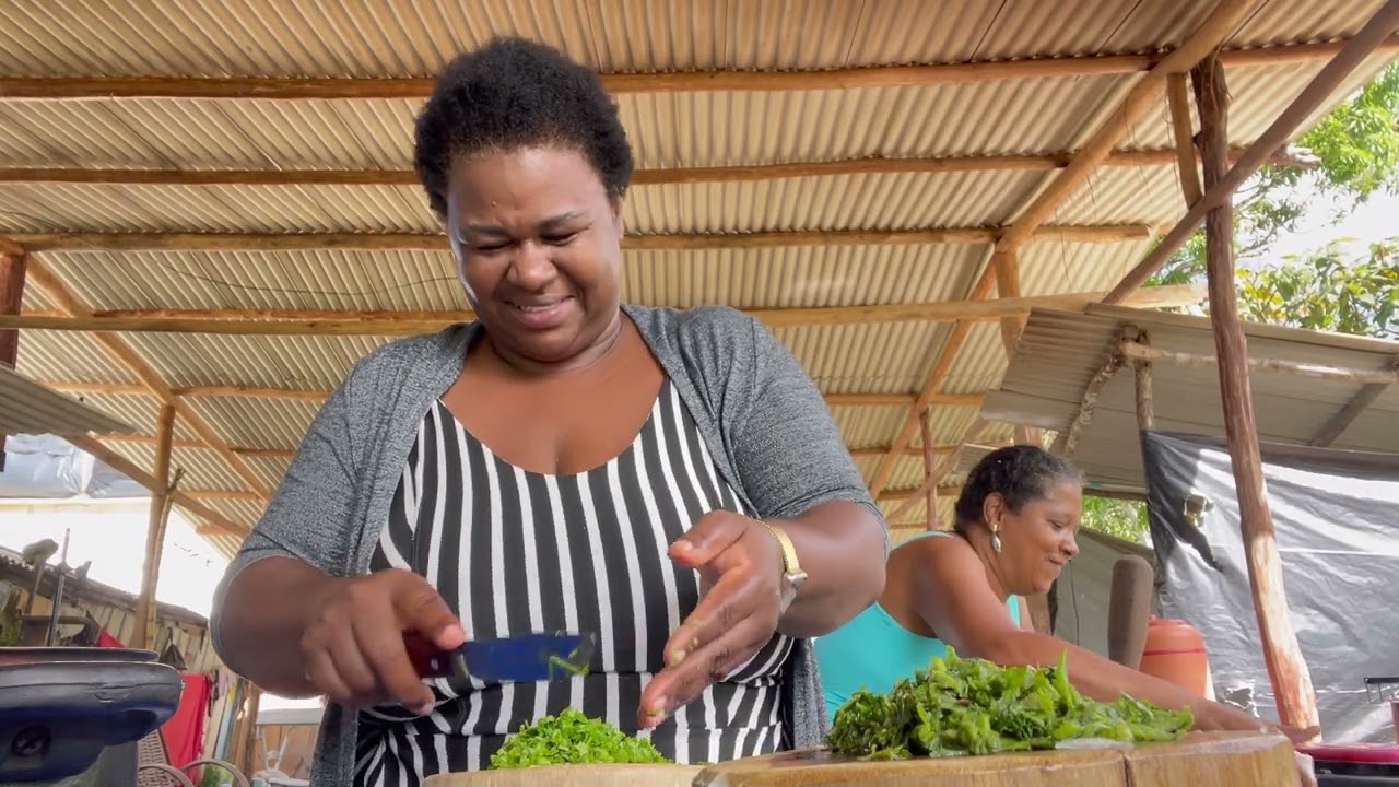 SARAPATEL  FEITO NO FOGÃO A LENHA
