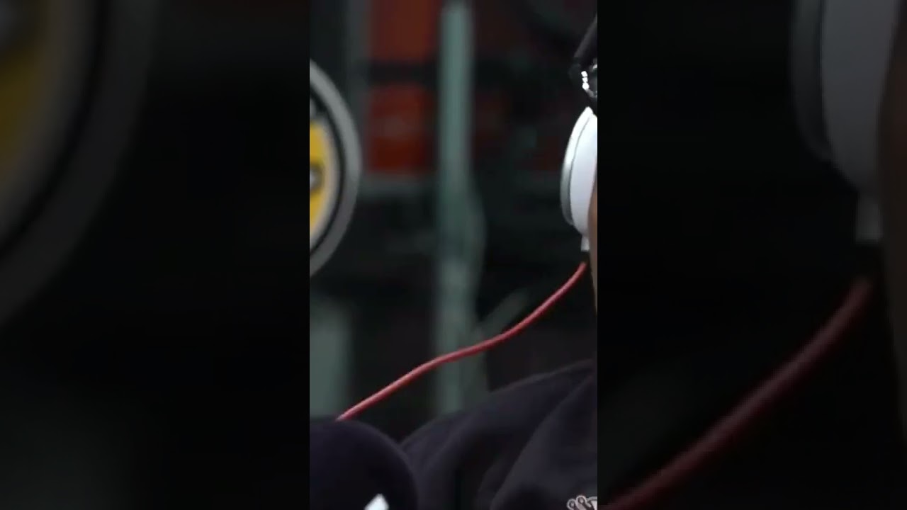 why funk flex look like he about to cry? 😂 