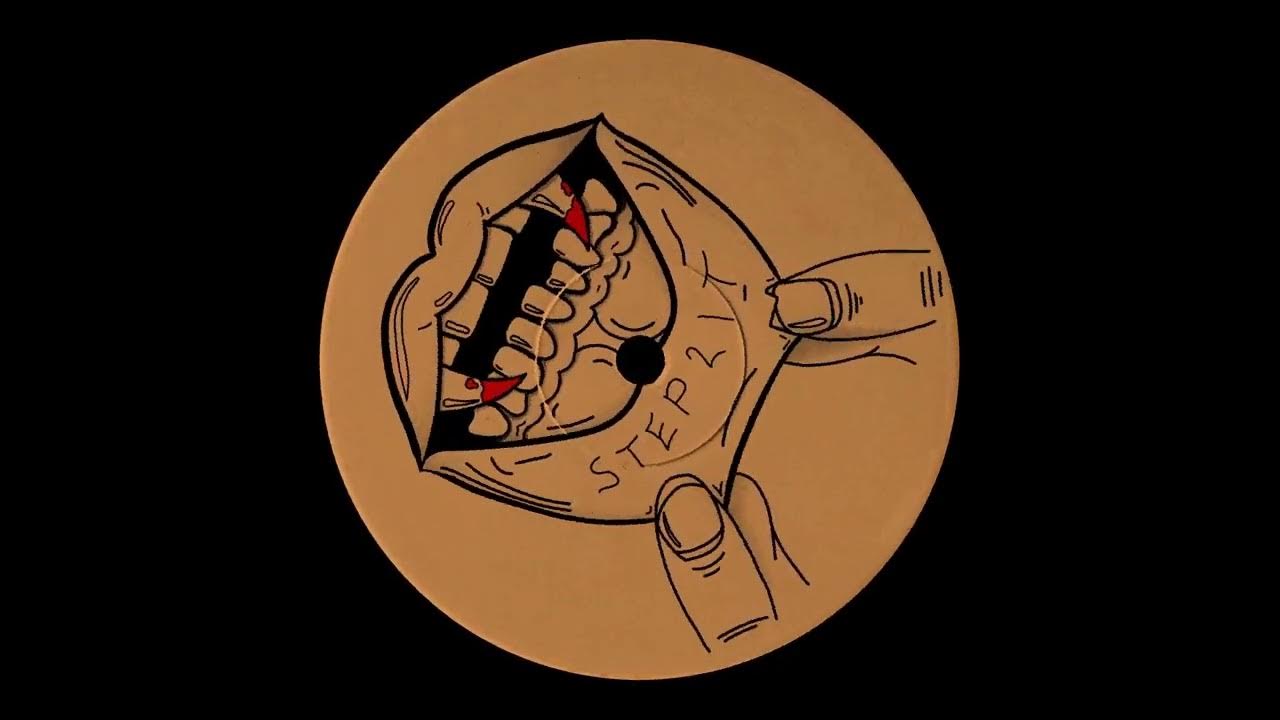 step2it #4 'Bump in the Night' - 5PENCE (Dubstep/140 mix) step2it #4 'Bump in the Night' - 5PENCE (Dubstep/140 mix)