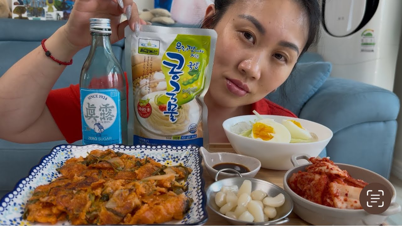 ТРАДИЦИОННАЯ КОРЕЙСКАЯ ЕДА 🍱/МУКБАНГ /СКОЛЬКО ЖИВЕТ ЛЮБОВЬ💔