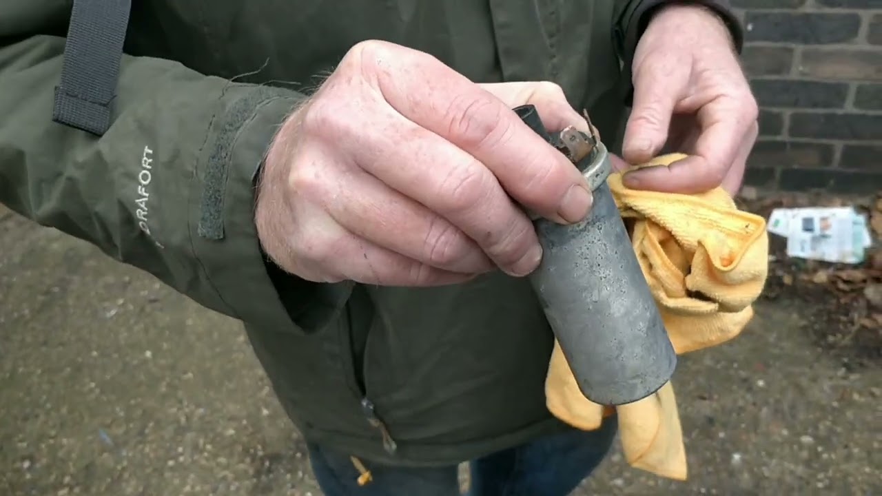 Triumph Bonneville t120, electronic ignition upgrade, pazon, how to install an electronic