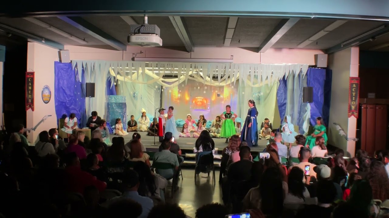 Roosevelt- Walker Academy - Frozen Kids