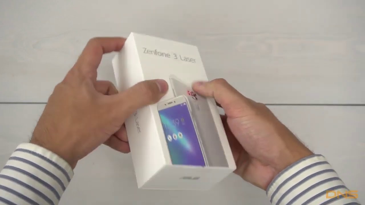 Распаковка смартфона Asus ZenFone 3 Laser