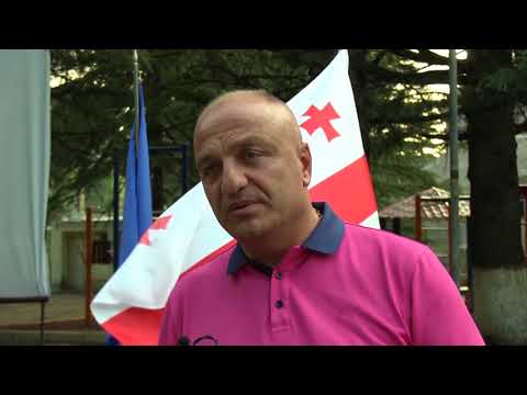 პაატა ნადირაძე  ჭიათურელ ახალგაზრდებს  შეხვდა