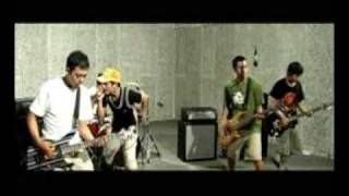 FOODCOURT - waktuku belum terlambat chords