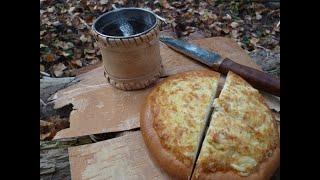 Берестяной подстаканник для железной кружки.