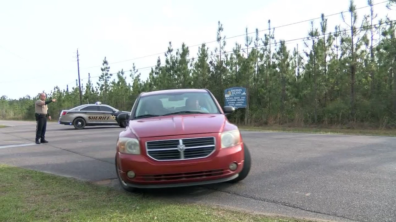 Bellingrath Road closed due to brush fire YouTube