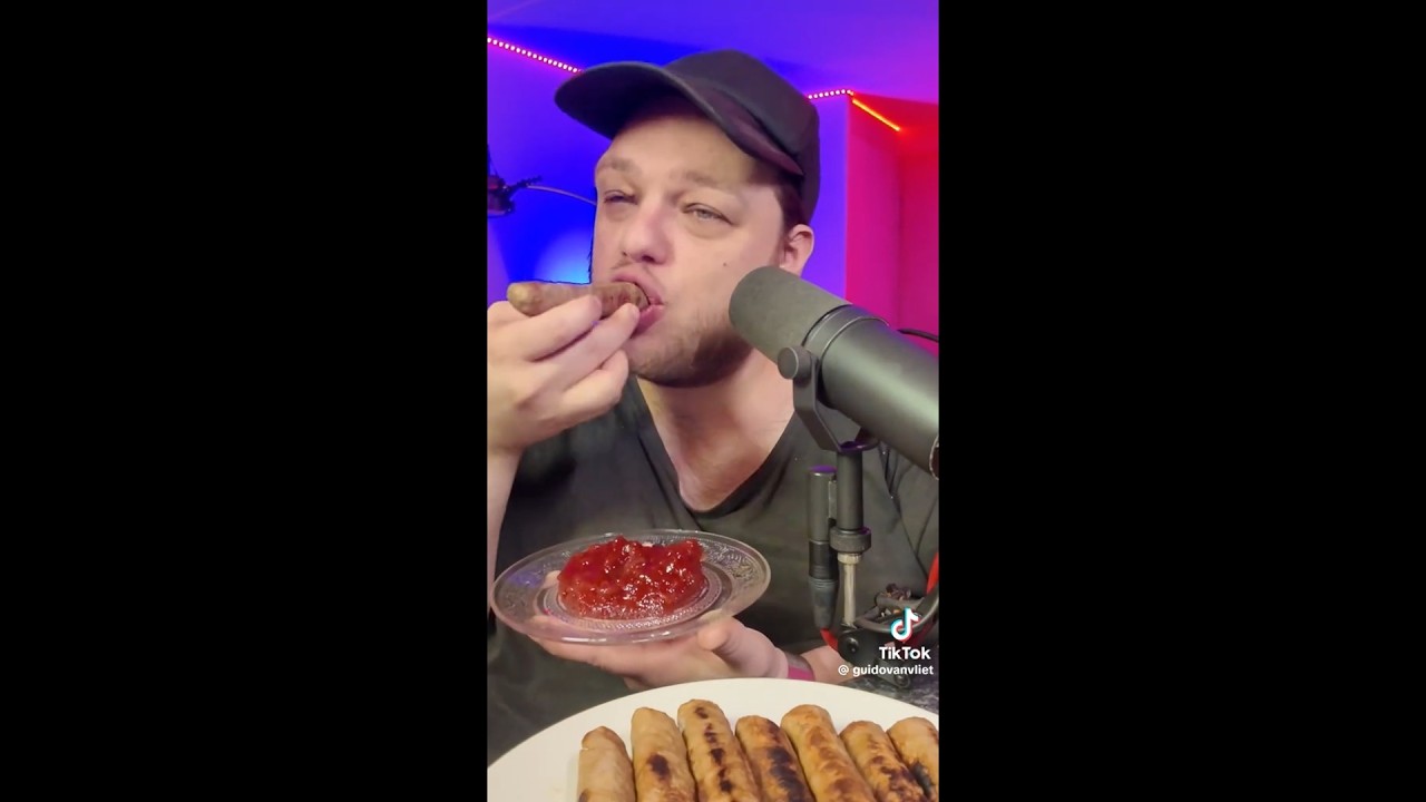 Frikandel February moet stoppen