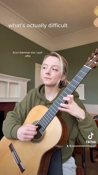 Do we agree? 🤔 #guitar #shorts