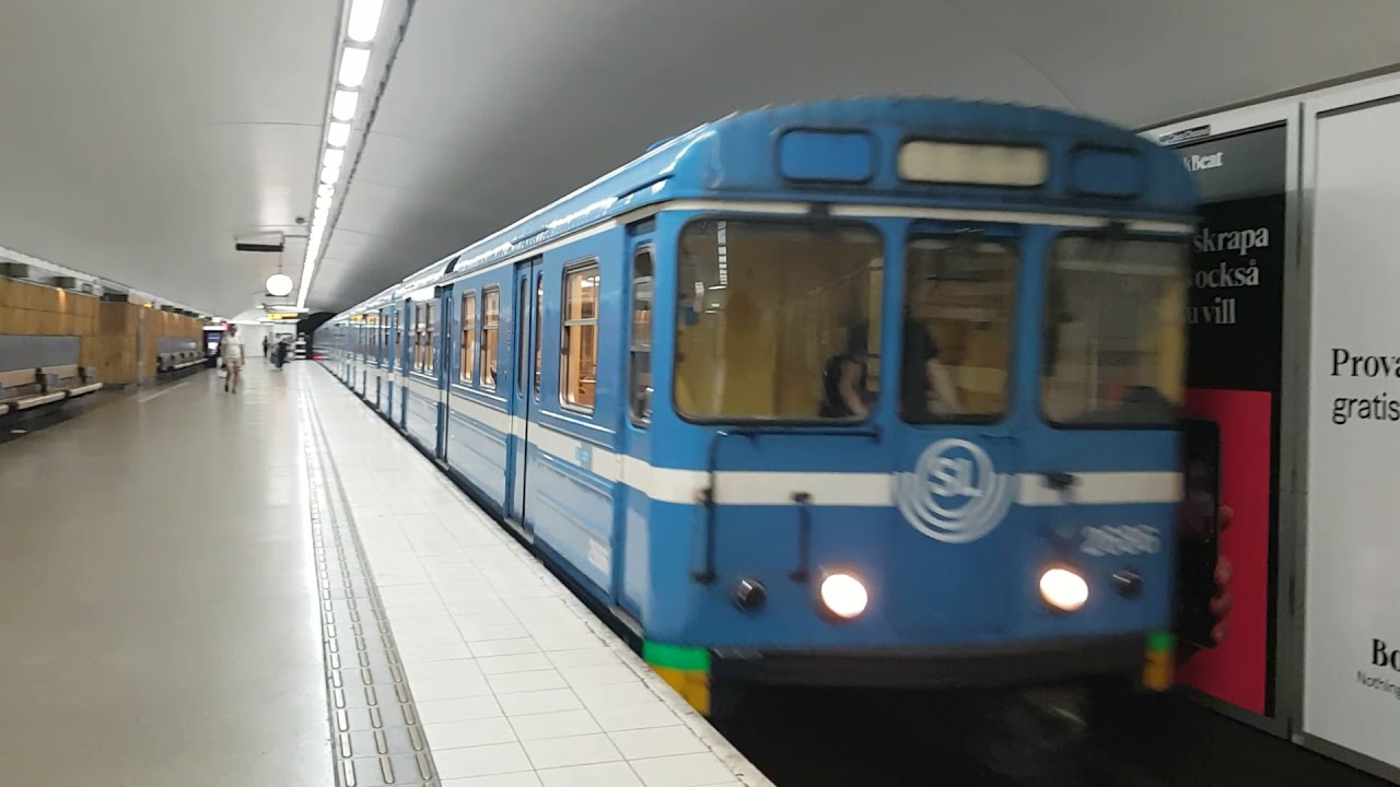 C6 Tunnelbana i 🔴 Mariatorget.