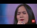 Sheryl Sheinafia Nyanyikan Lagu "Setia"