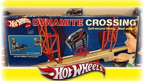 Hot Wheels Dynamite Crossing Track Set 1985 | Hot Wheels