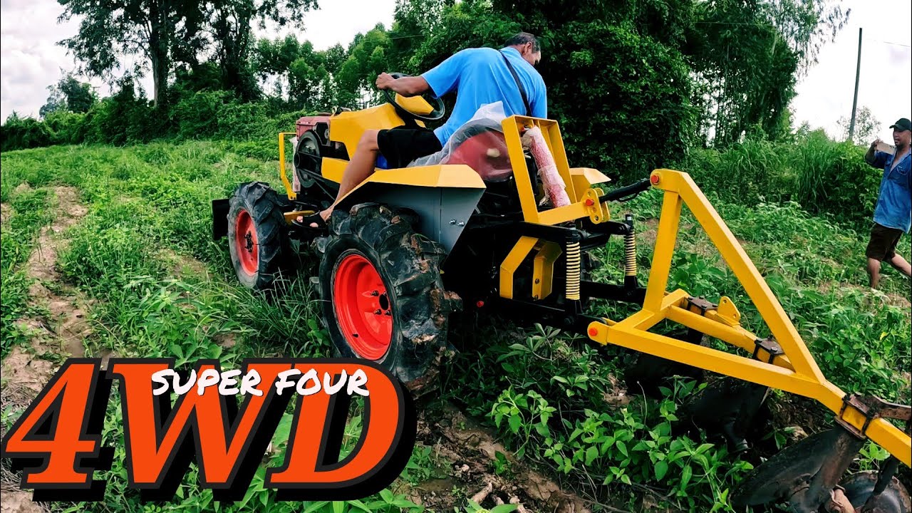 ไถดีเเบบนี้ต้องเรียก มินิซุปเปอร์โฟร์ เเถมต่อระบบเลี้ยวดึงให้อัตโนมัติอีกด้วย