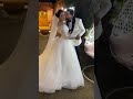 العريس عماله يبوس العروسه  واخوها زعق 😂❤️💃
