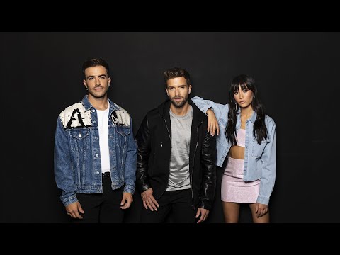 Pablo Alborn, Aitana, lvaro de Luna -  Llueve sobre mojado (Videoclip Oficial)