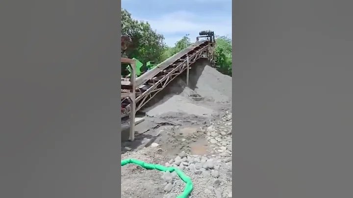 look ! Gold Extraction benefication Machine video !