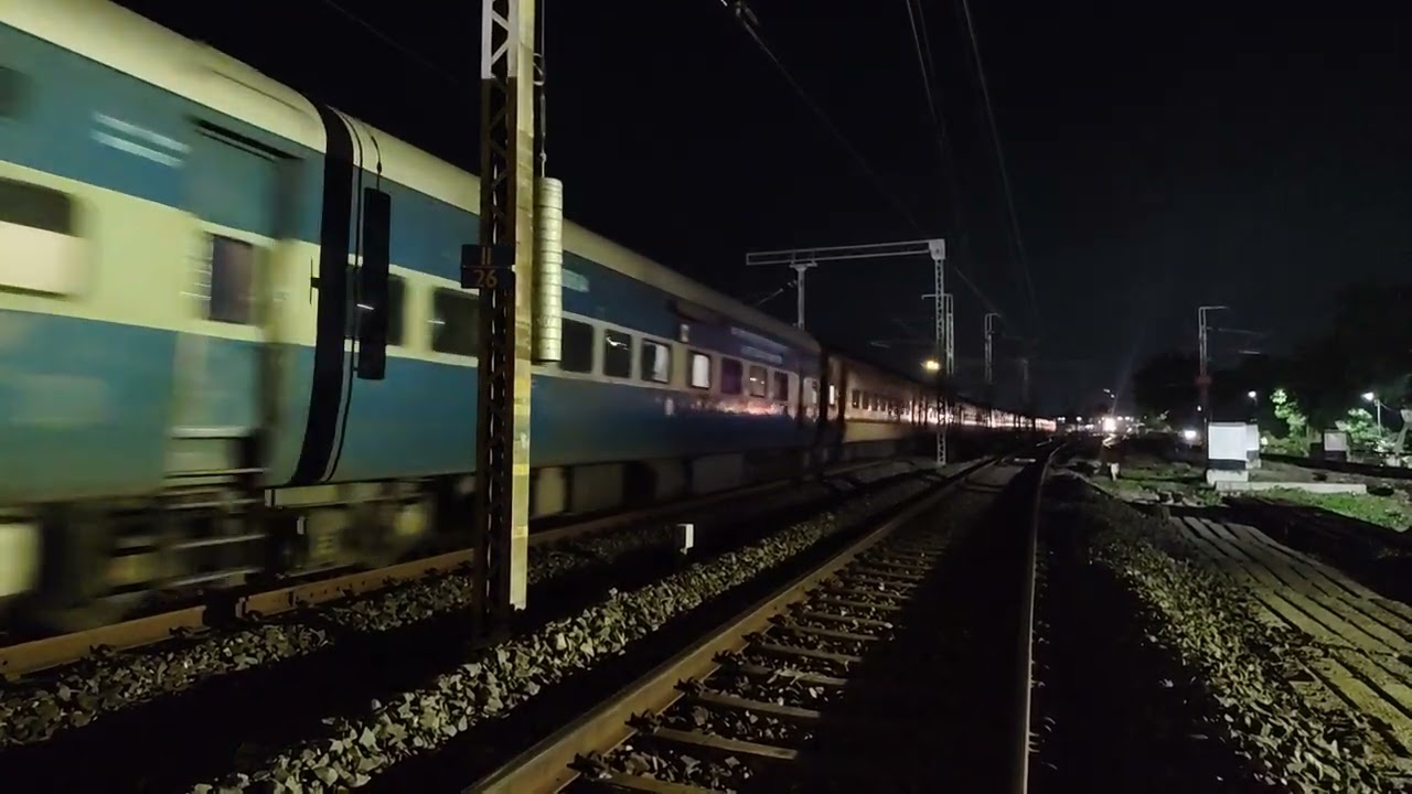 15721 digha new jalpaiguri paharia express last icf runs 