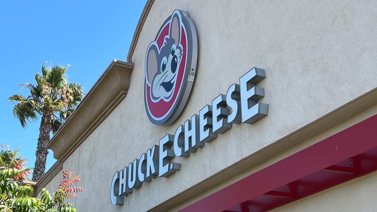Chuck E Cheese Santa Maria, CA FULL Store Tour! YouTube