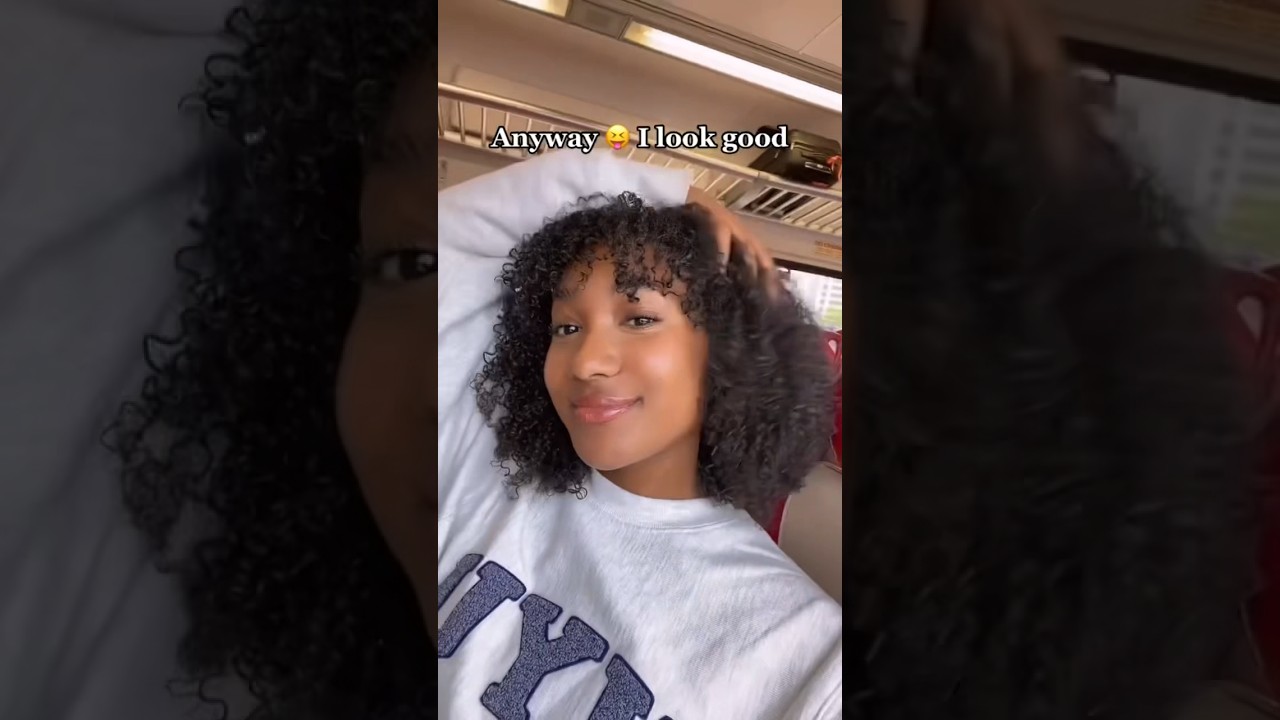 Can you do your makeup on a train?