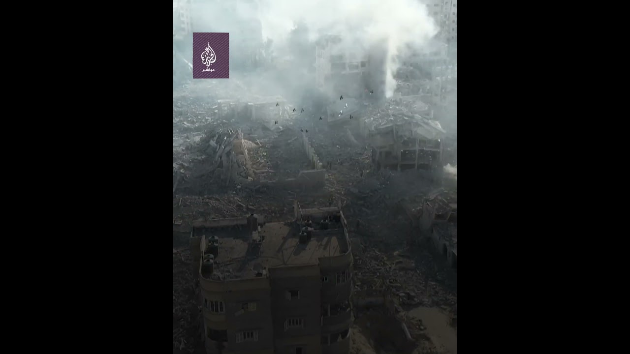 صور جوية ترصد حجم الدمار في حي الرمال بقطاع غزة جراء قصف الاحتلال الإسرائيلي