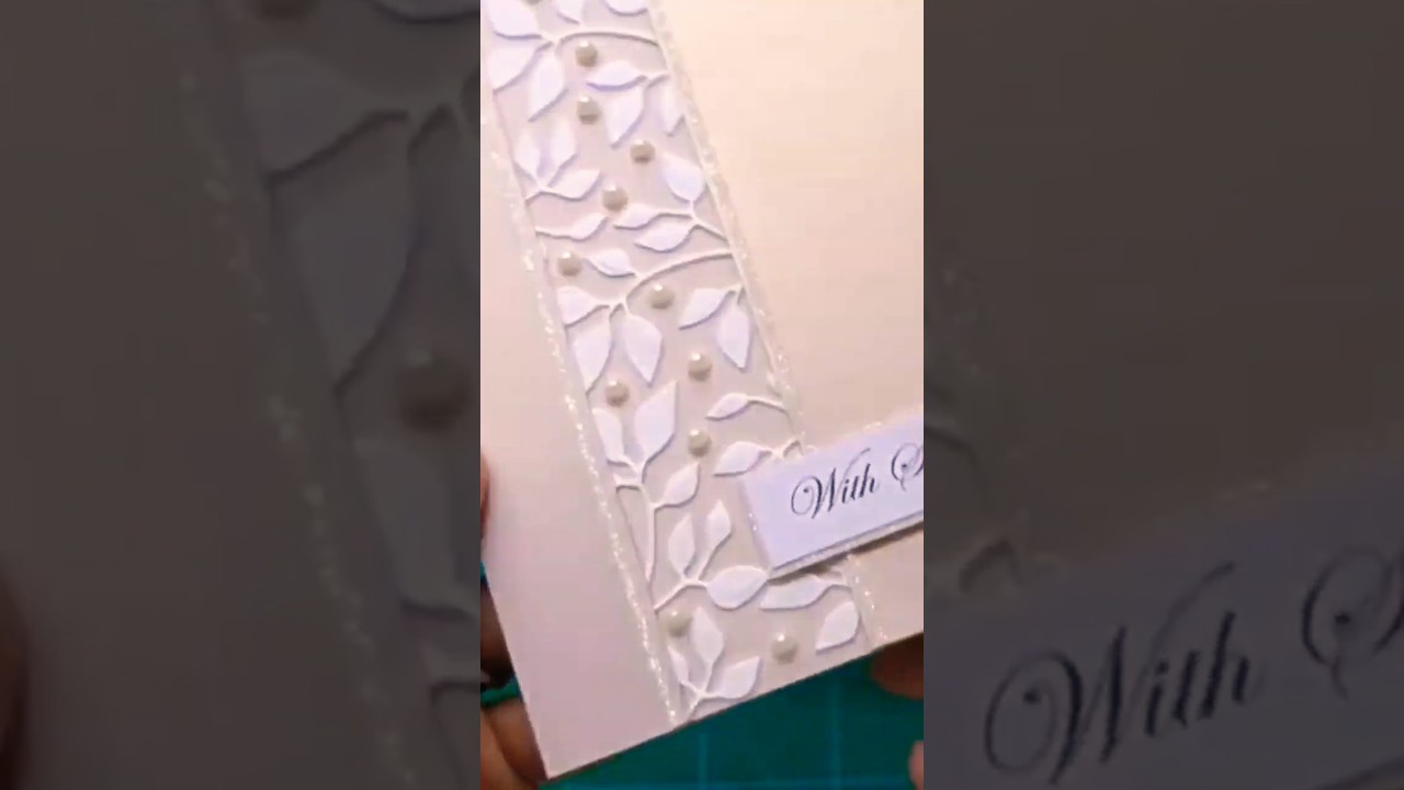 🌿 Beautiful Leaf Border Greeting Card 