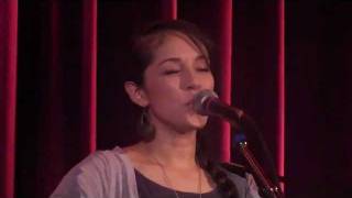 Video voorbeeld van "Kina Grannis - White Winter Hymnal"