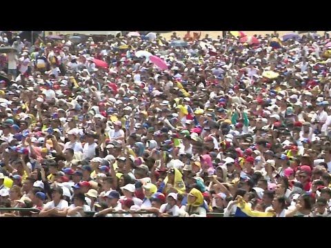 Video: Le Celebrità Sono Solidali Con Il Disastro In Colombia