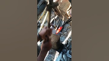 BLACKSMITH MAKING SHARP #shorts #craftsmanship #blacksmith #FIRESMITH06 #FORGE #ironwork #METALWORK