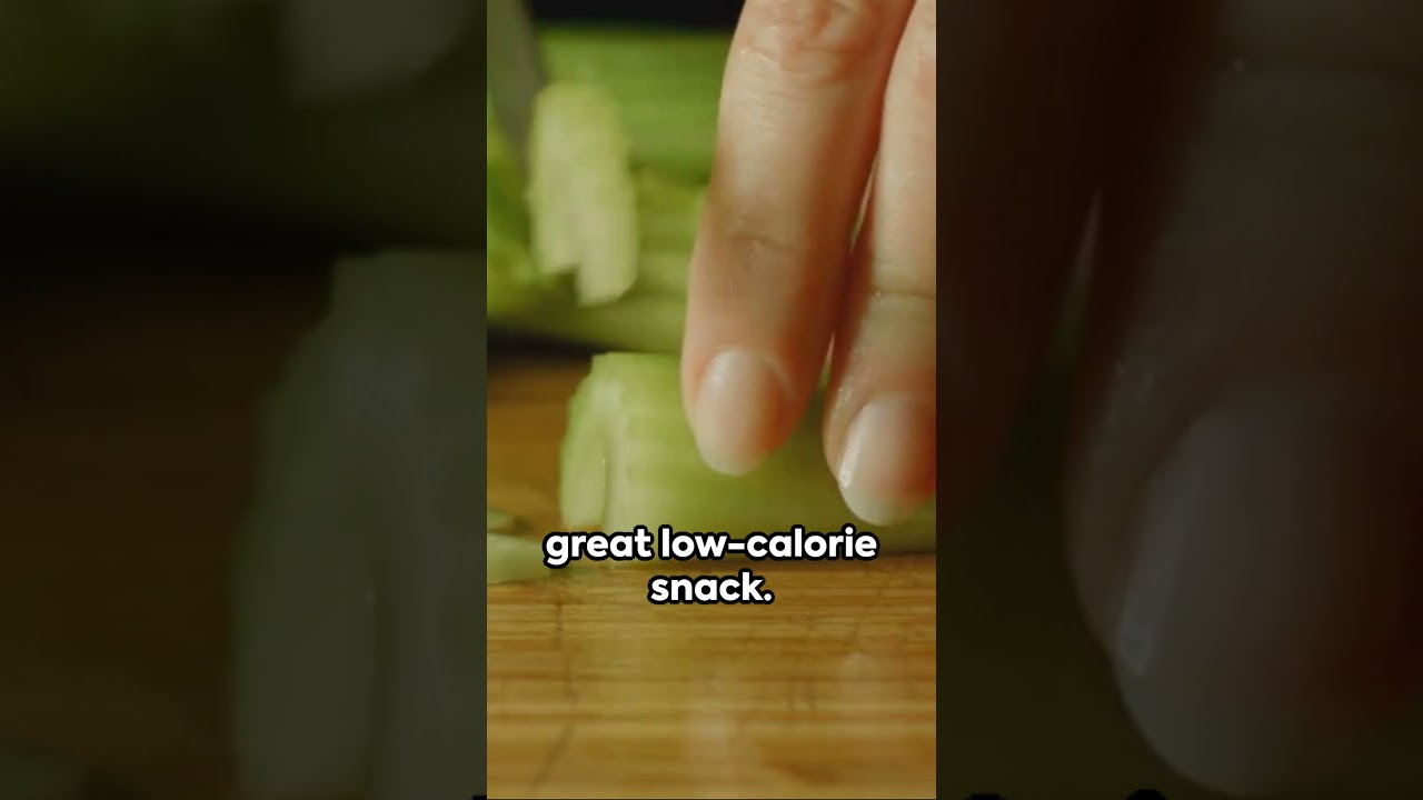 Zero Calorie Wonders: Discovering Foods That Won't Tip the Scale! 🍏🥒