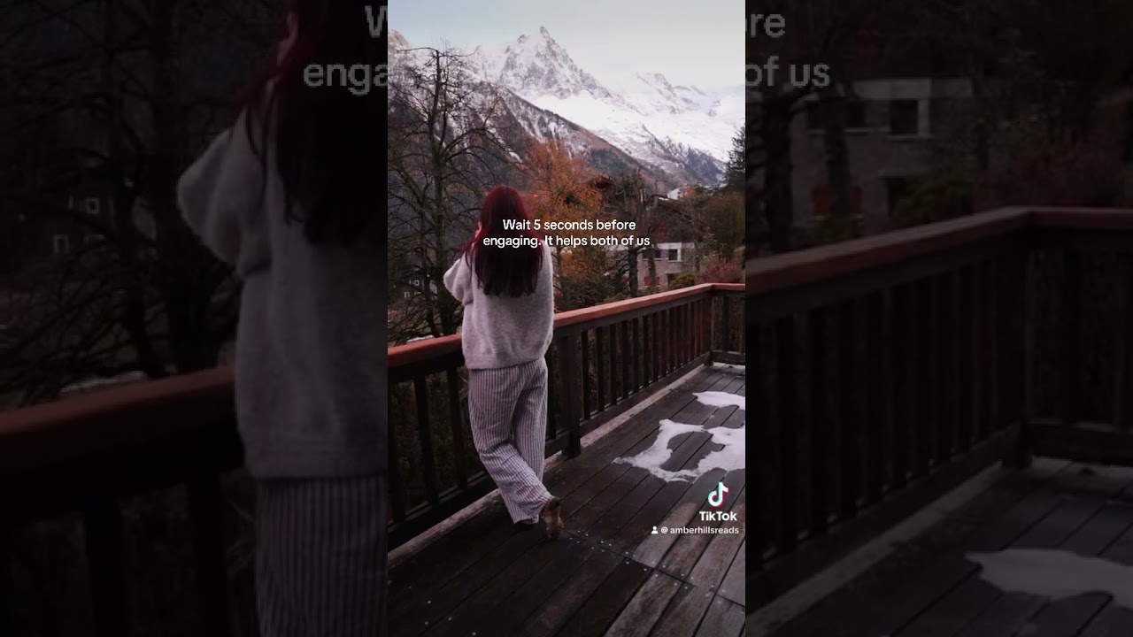 Subscribe for some bookish content. 