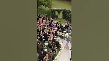 You Ve Never Seen A Wedding Aisle Like This Weddingshorts Wedding 