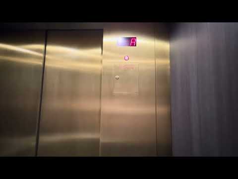 1985 Dover MRQ 25 Oildraulic Elevators mb Centric | Kimpton RoverPlace Hotel | Portland, OR